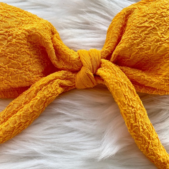 🍋 5/$25🍋* Sexy Yellow Bikini Top - Picture 2 of 6